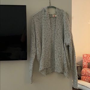 White/black Hooded Sweater